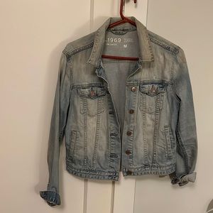 Classic Gap jean jacket